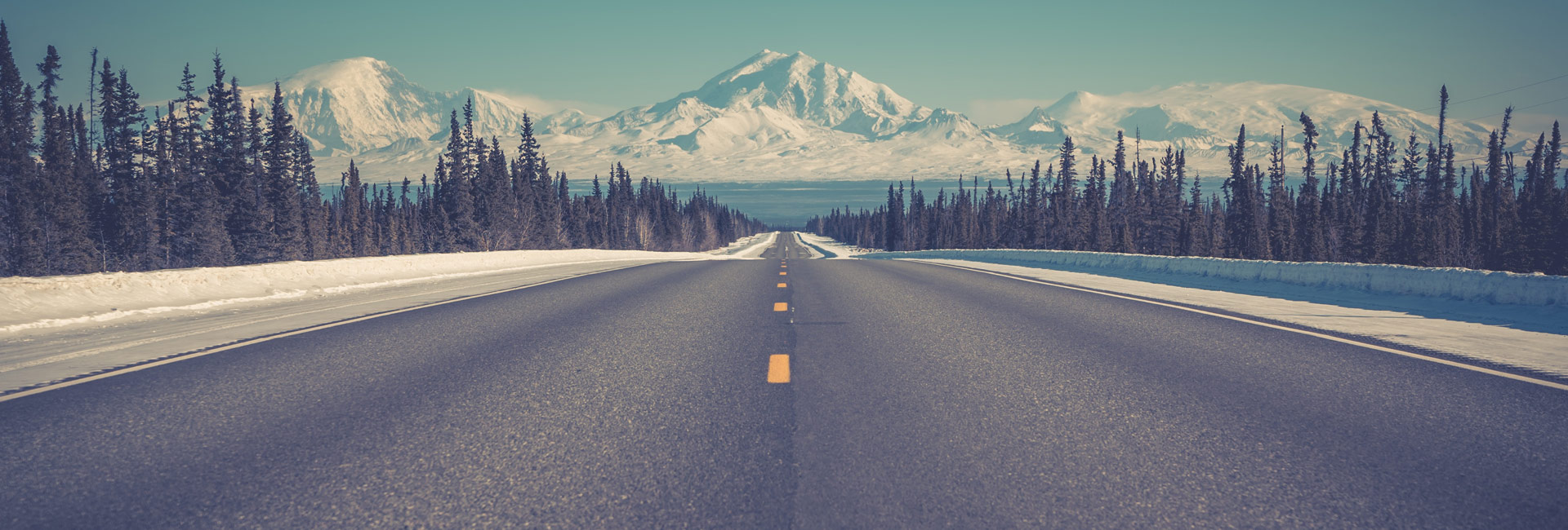 Full-Hero-Road-Mountain